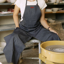 Load image into Gallery viewer, CLAYPRON POTTER'S APRON (DENIM)