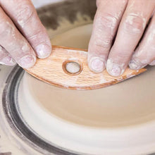Load image into Gallery viewer, DIRTY GIRLS "V" RUMP SHAPER FOR CLAY (#2)