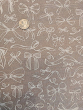 Load image into Gallery viewer, ELAN TRANSFERS UNDERGLAZE DECAL - BOWS
