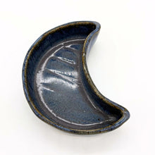 Load image into Gallery viewer, GR POTTERY FORMS WALLIE CRESCENT MOON

