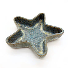 Load image into Gallery viewer, GR POTTERY FORMS WALLIE STAR
