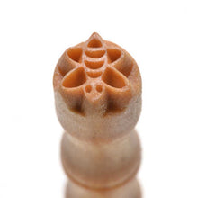Load image into Gallery viewer, MKM MINI STAMP - HONEY BEE (SMR-037)
