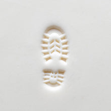 Load image into Gallery viewer, MKM MEDIUM STAMP - RIGHT BOOT PRINT (SCM-298)
