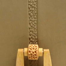 Load image into Gallery viewer, MKM MINI HANDLE ROLLER - PEBBLES (MRL-006)
