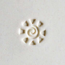 Load image into Gallery viewer, MKM SMALL ROUND STAMP FOR CLAY (SCS-120)
