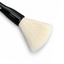 Load image into Gallery viewer, XIEM CLEANUP BRUSH
